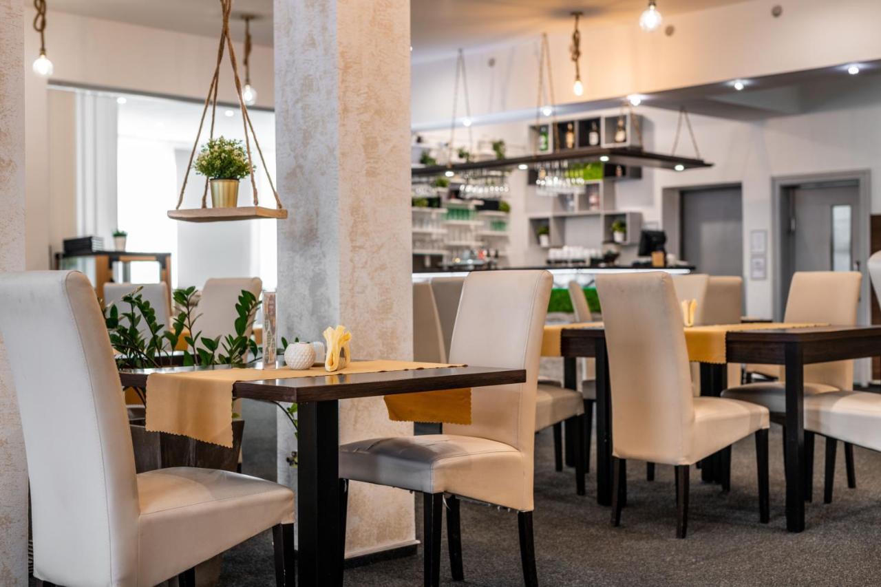 Termaly Male Bielice Hotell Partizánske Eksteriør bilde